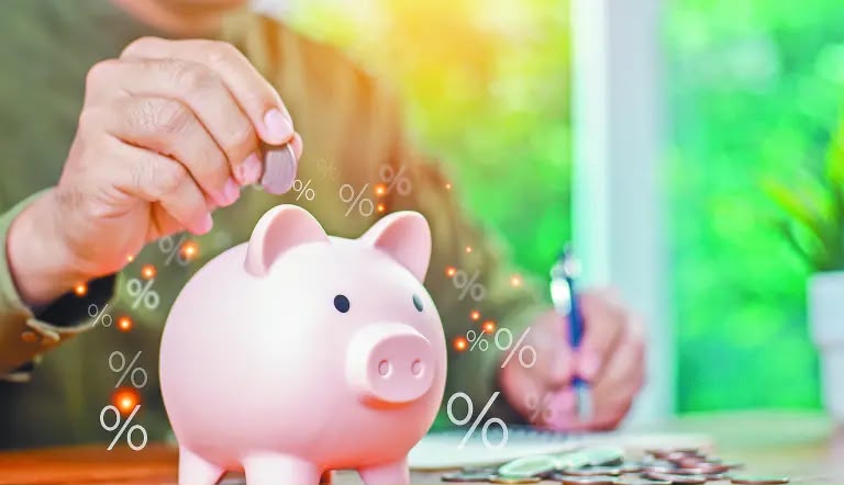 Ahorran voluntariamente en su Afore quienes ganan más de 28,000 pesos al mes: Consar